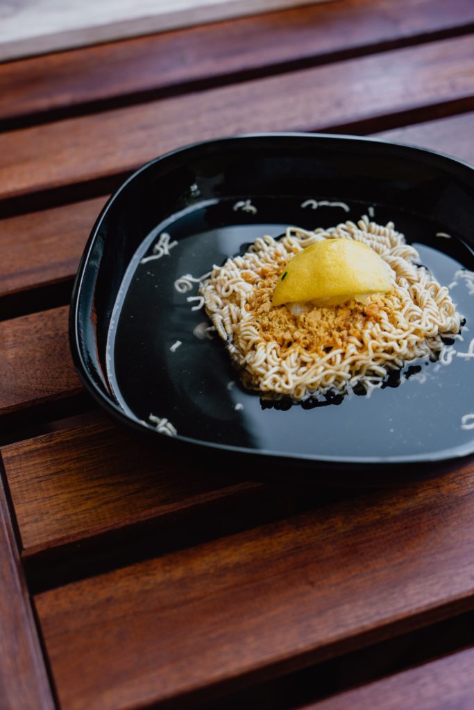 ramen with egg in pan